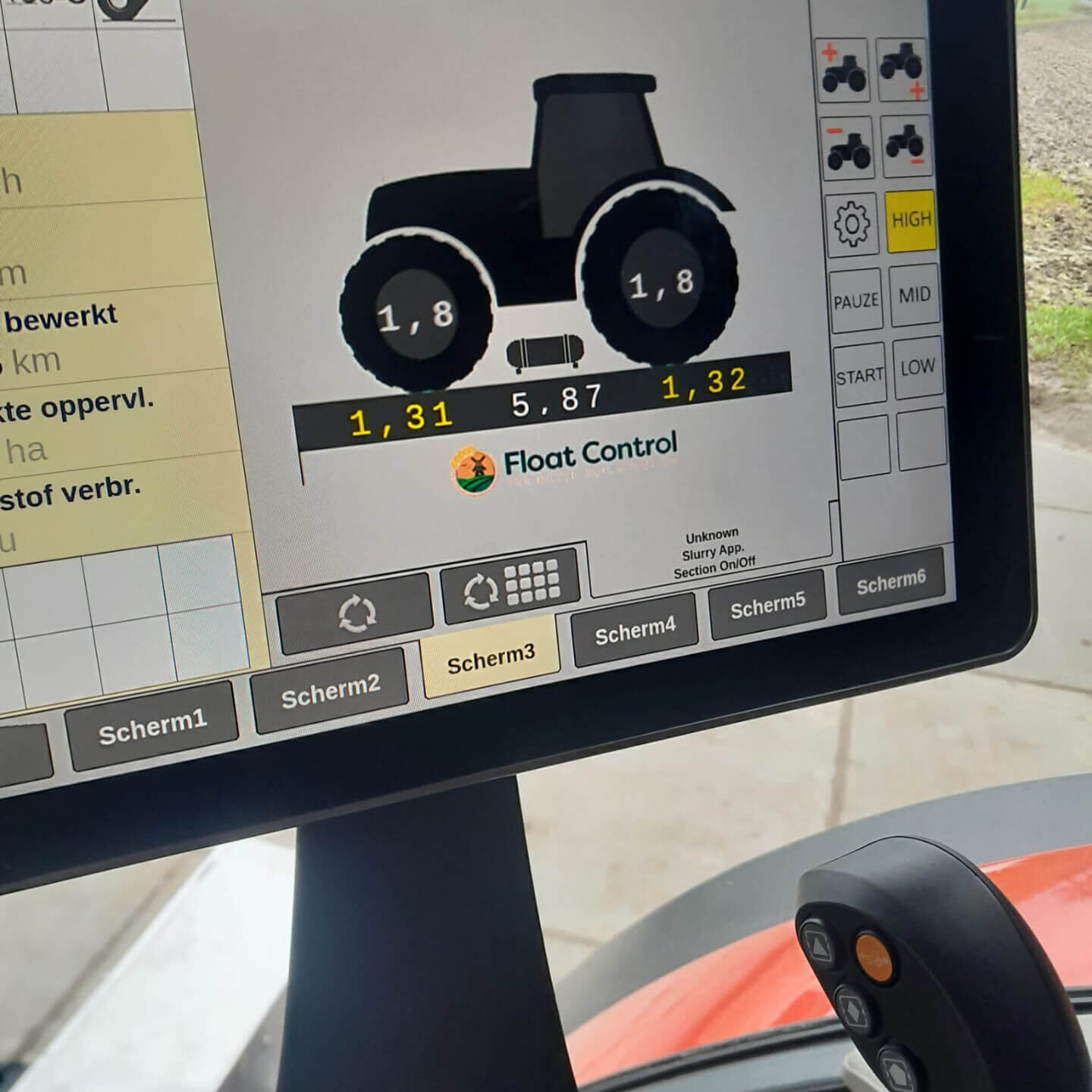 float-control-scherm-IOBX5204